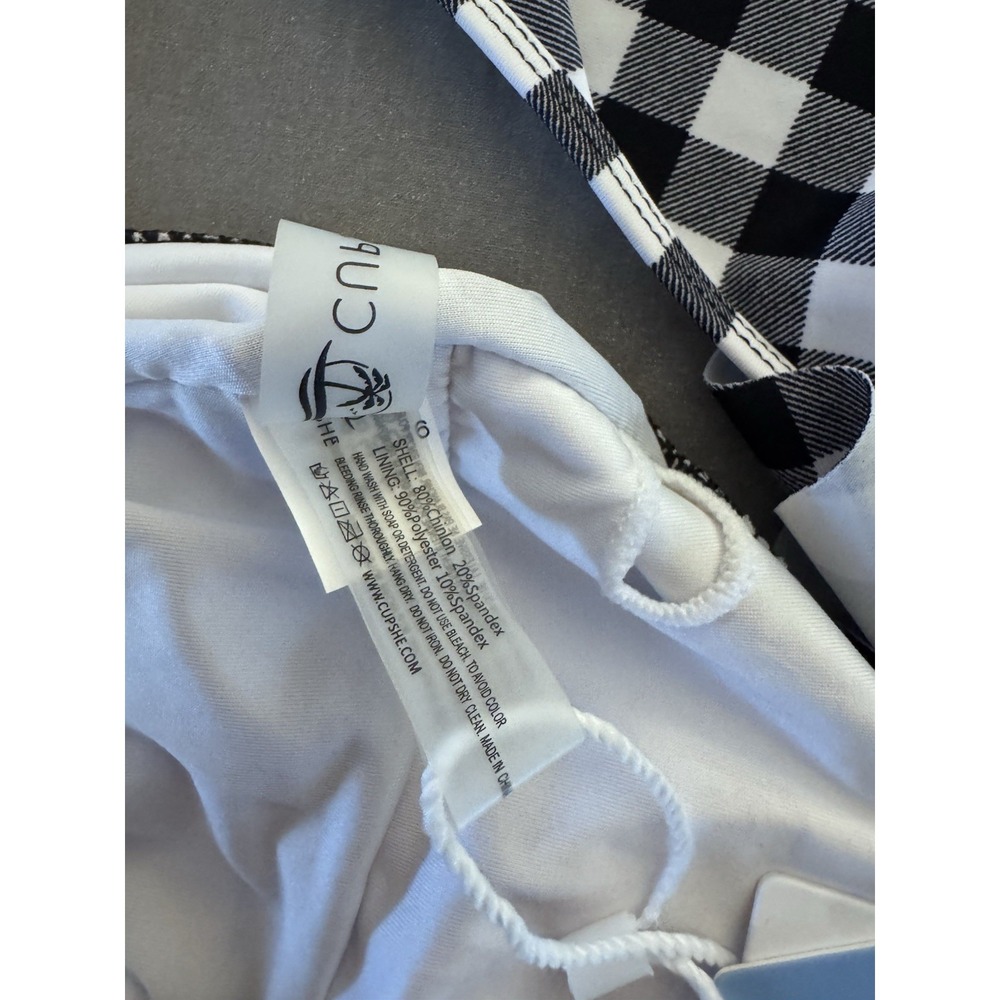 NWT's Cupshe One Piece Swimsuit Sz S Black White Gingham Ruffle Lace Up - Picture 4 of 4
